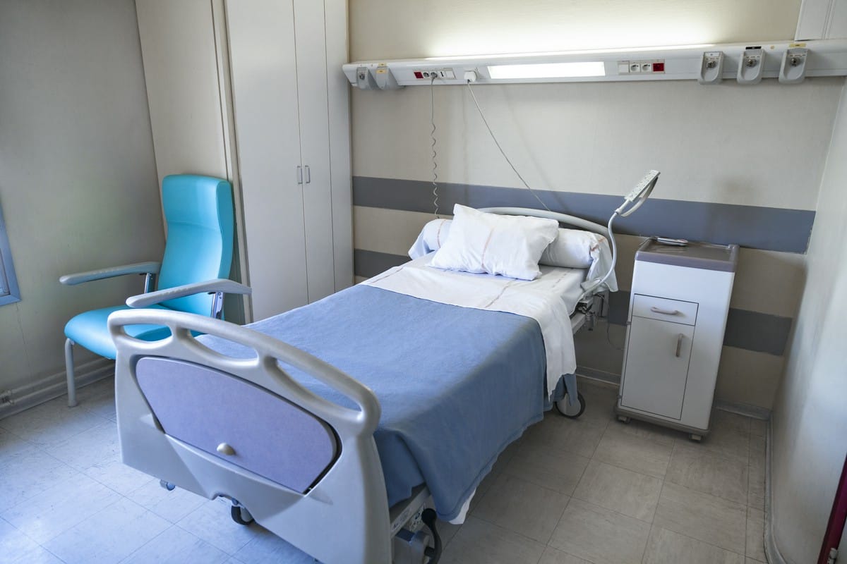 Łóżka dla pacjentów – komfort i bezpieczeństwo w jednym